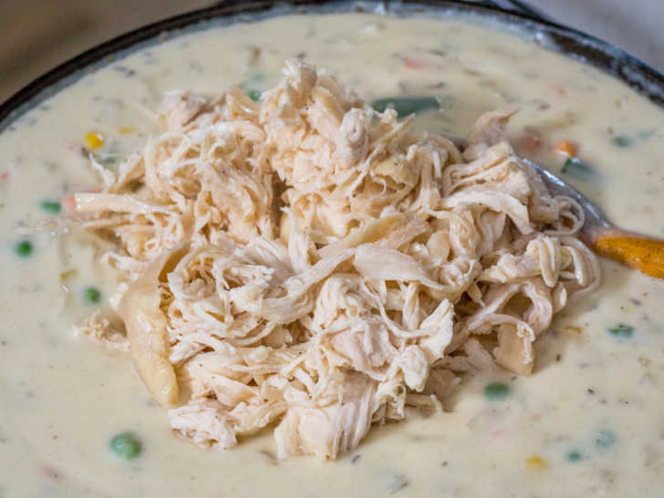 Instant Pot White Chicken Chili - Alyona's Cooking