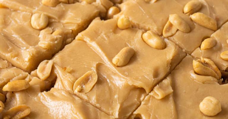 Old-Fashioned Peanut Butter Cake