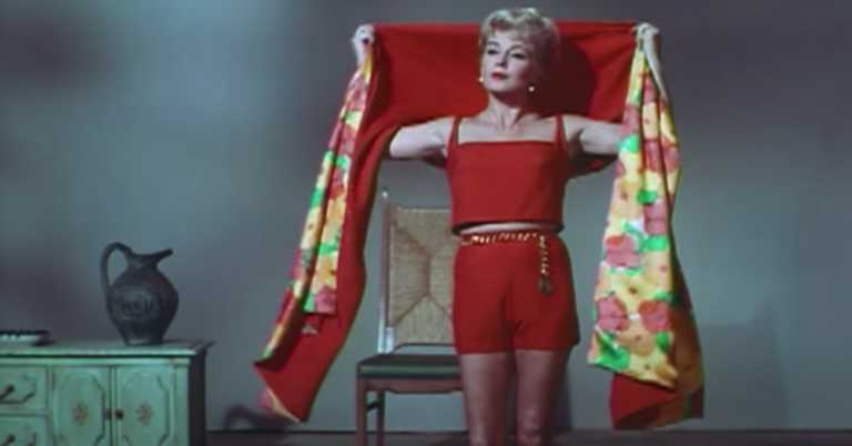 Lana Turner’s Costumes Explained by Edith Head, Costumer Extraordinaire