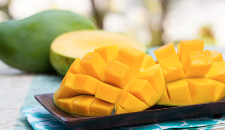 The Best Way To Store Every Single Type Of Fruit, Even If They’re Partially Eaten