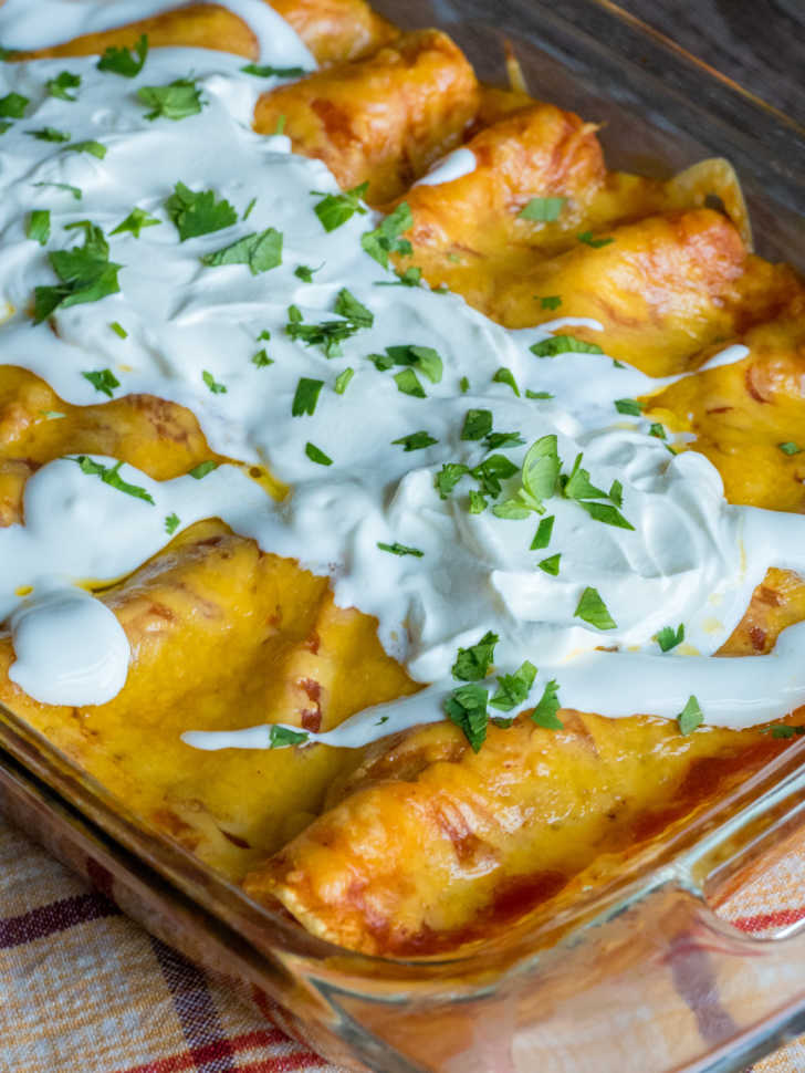 Easy Cheesy Ground Beef Enchiladas | 12 Tomatoes