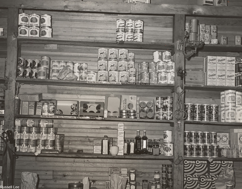 Grocery store near Vian, Oklahoma, 1939