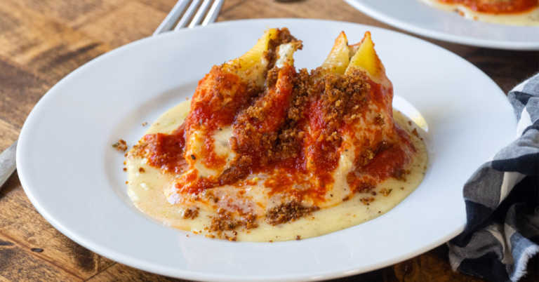 Copycat Olive Garden Jumbo Stuffed Shells