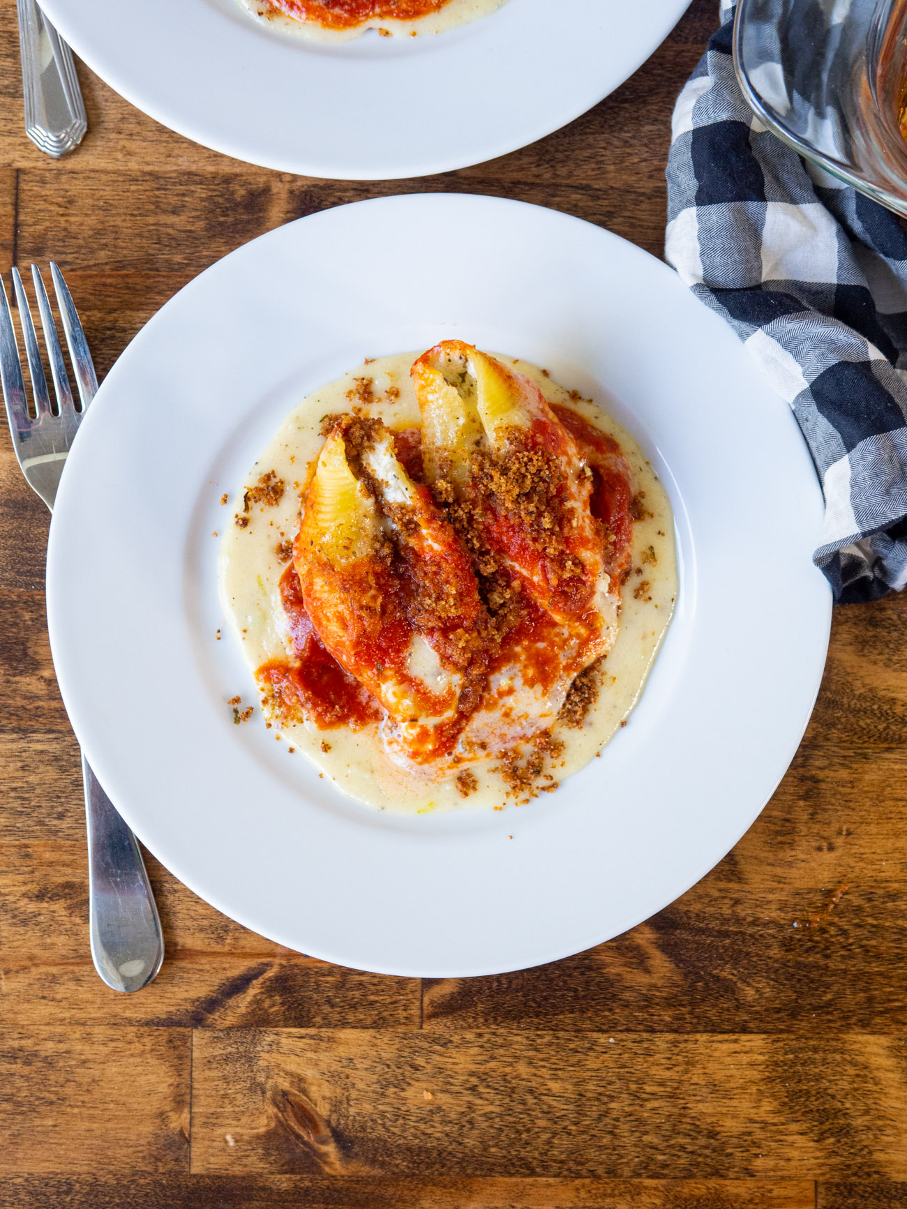 Copycat Olive Garden Jumbo Stuffed Shells 12 Tomatoes