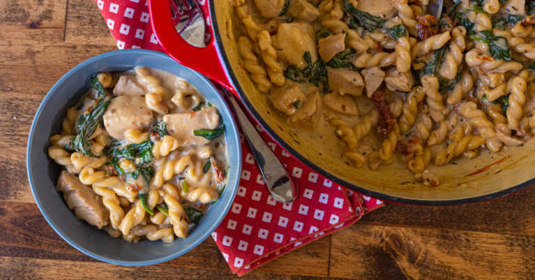 One-Pot Chicken Florentine Pasta
