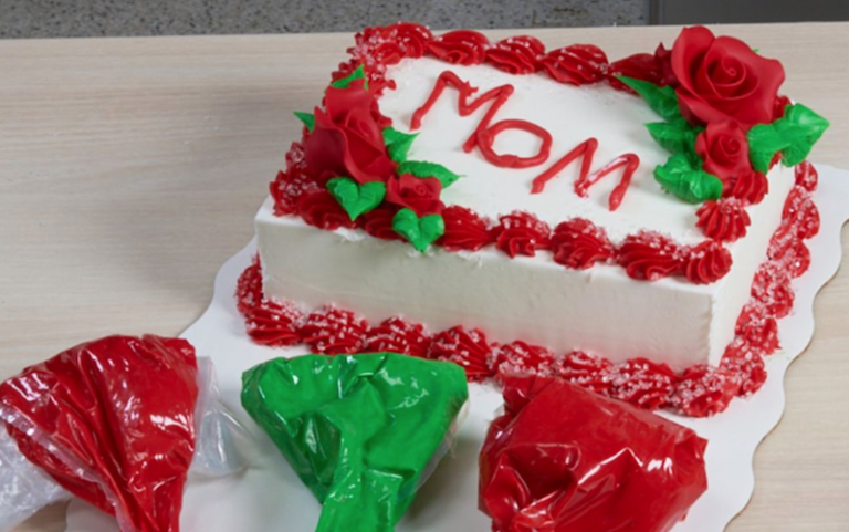 Sam’s Club Is Selling A DIY Cake-Decorating Kit For Just $10