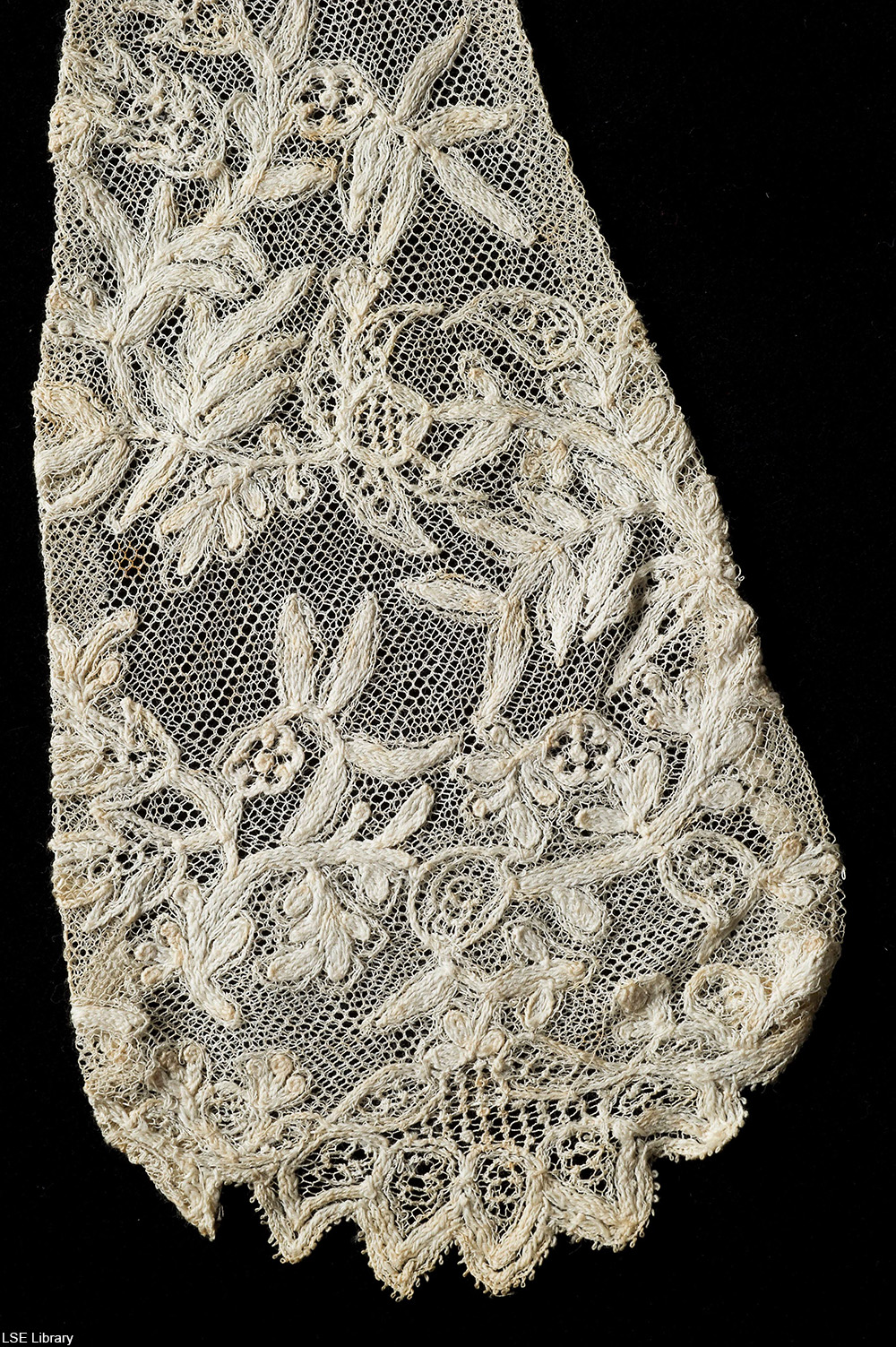 heirloom handmade lace collar 