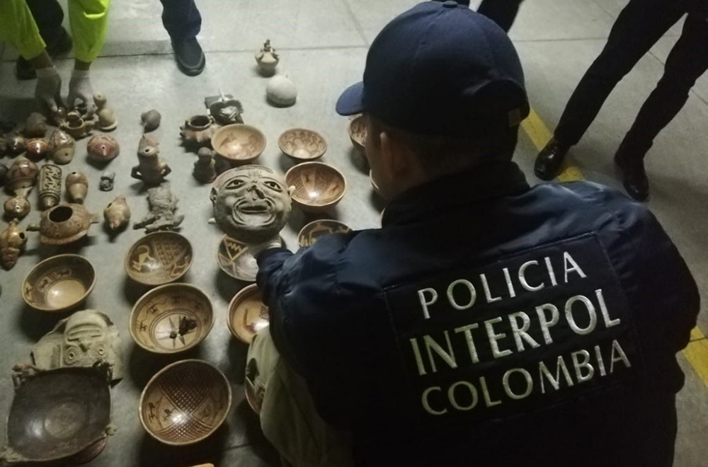 pre-Columbian objects seized in international smuggling sting