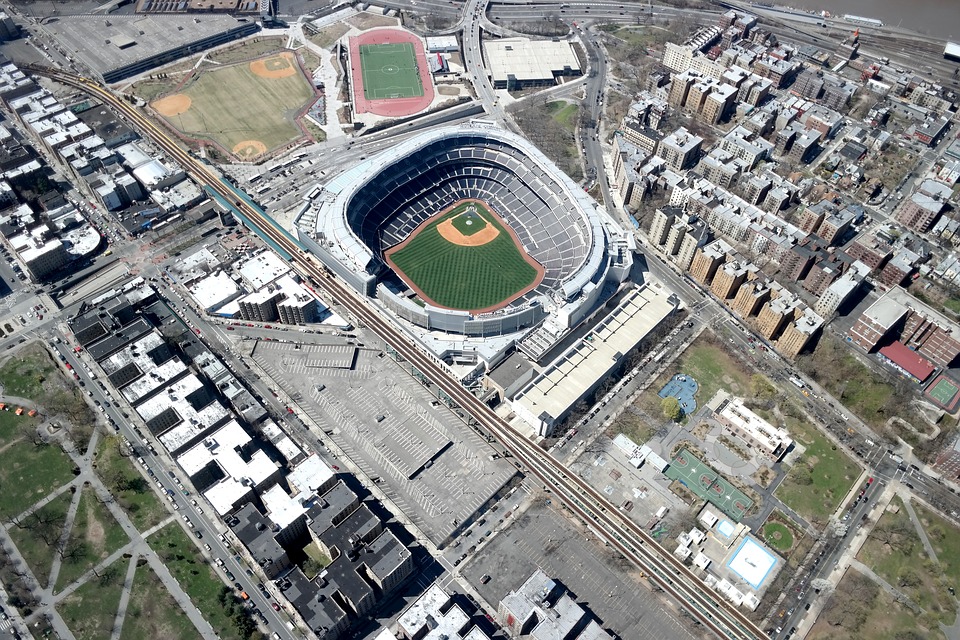 Yankee Stadium Parking Lot May Turn Into Drive-In Movie Theater