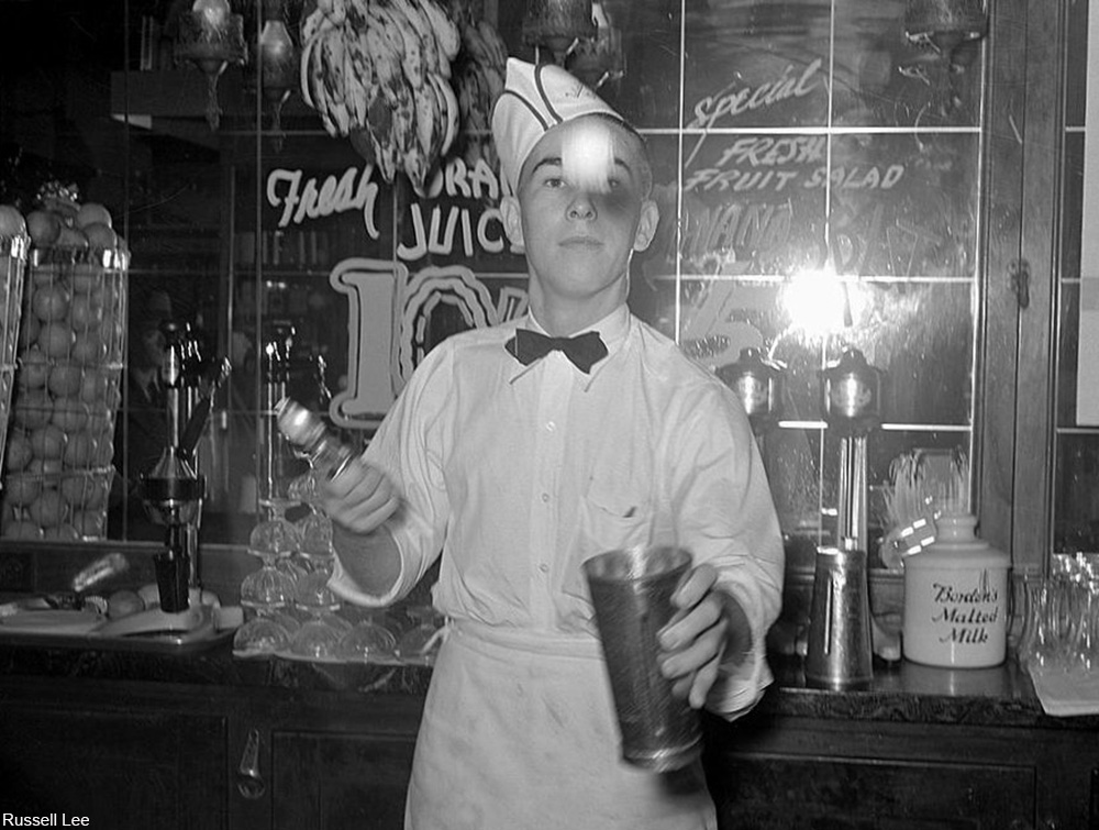 1940s soda jerk