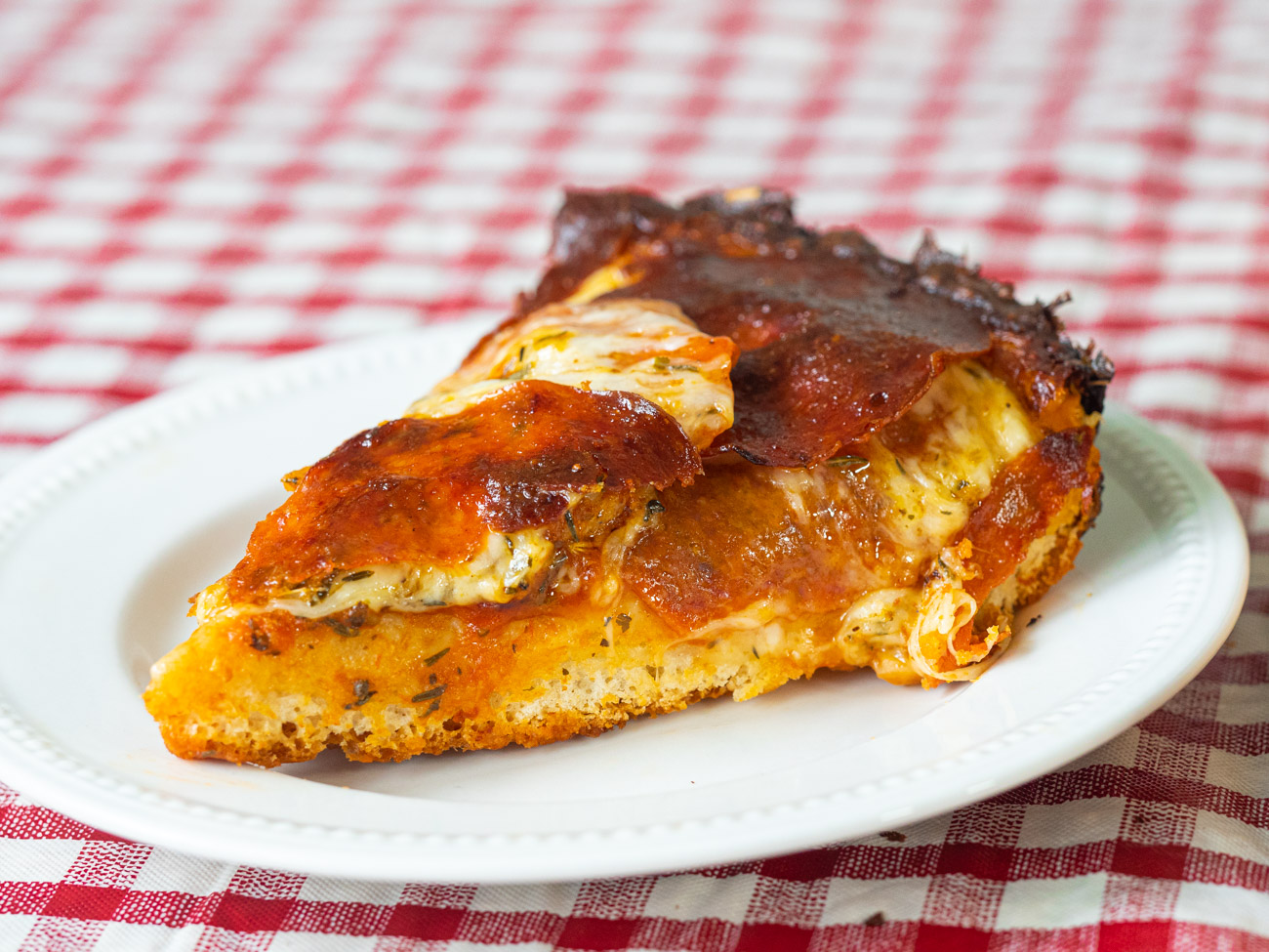 Cast Iron Skillet Pizza all'Amatriciana - DeLallo