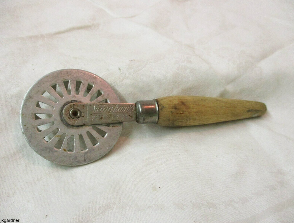 vintage pie crust trimmer