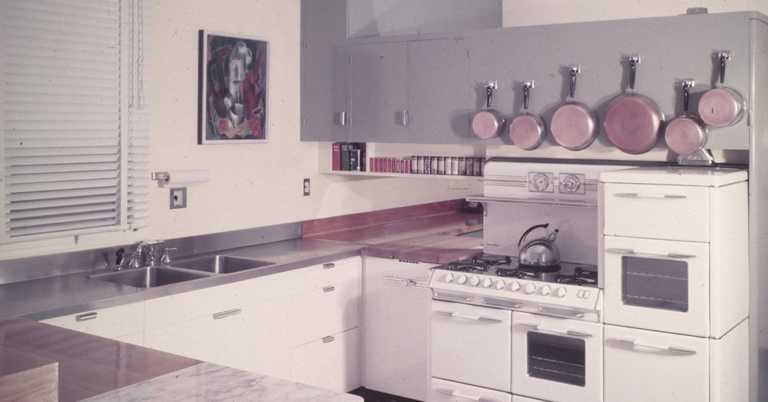 8 Things 1940s Housewives Wouldn’t Have Been Without