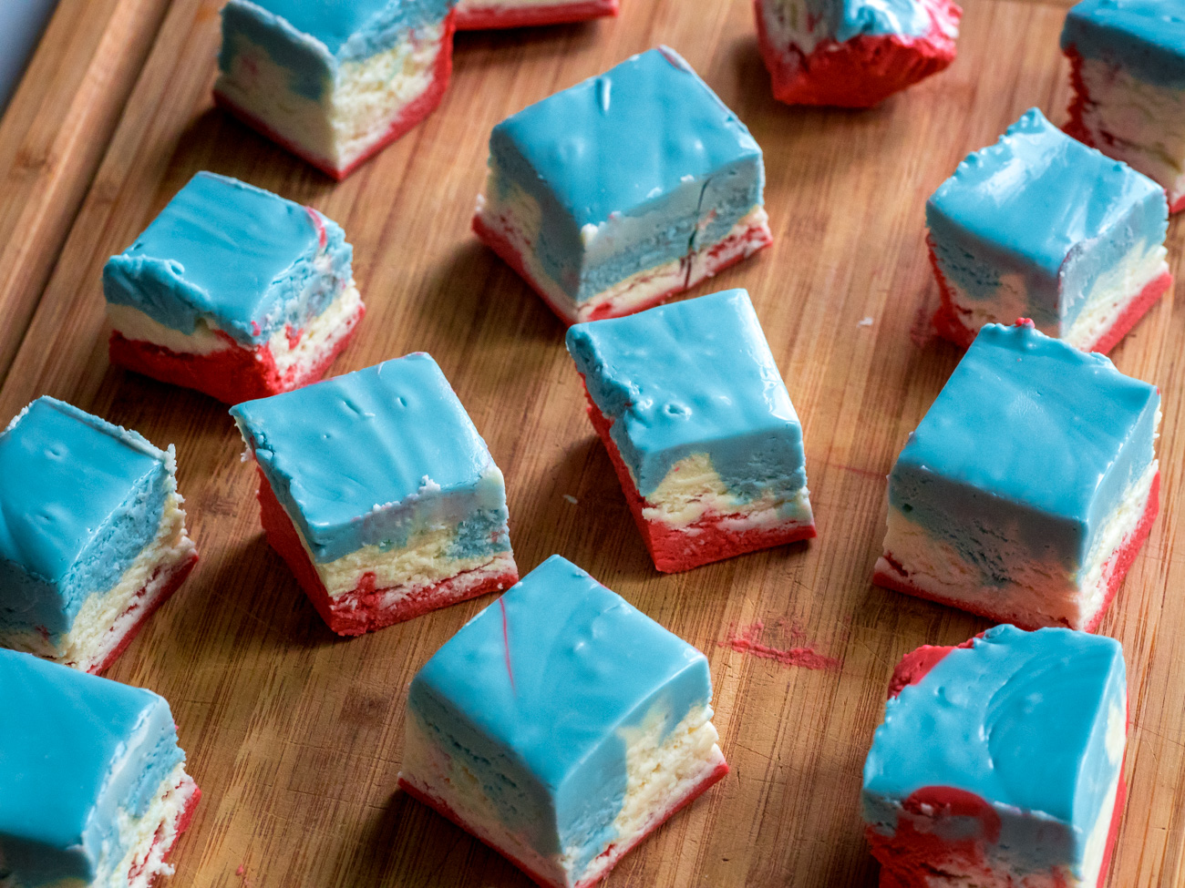 Allow fudge to fully set for at least 2 hours before cutting into small squares about 1 inch wide.