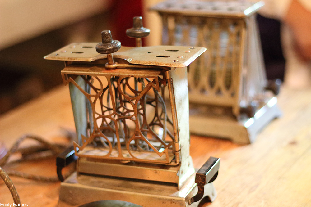 toaster from the Victorian era