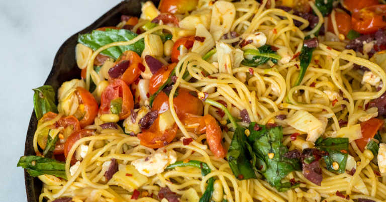 Easy Olive Oil Mediterranean Pasta