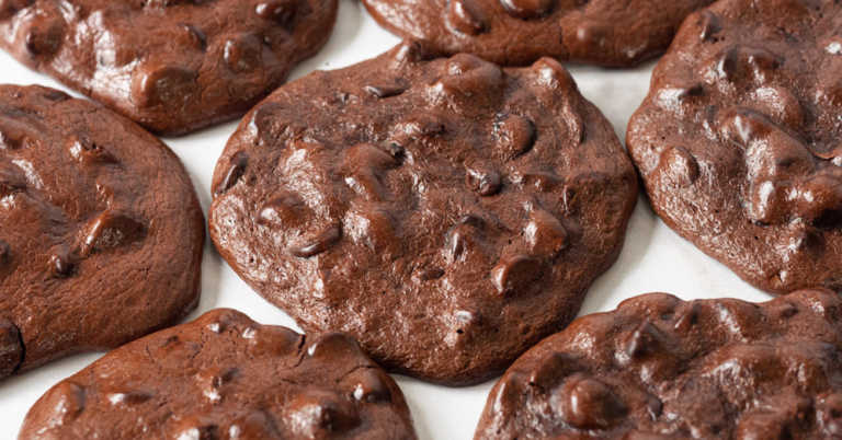 Flourless Fudge Cookies