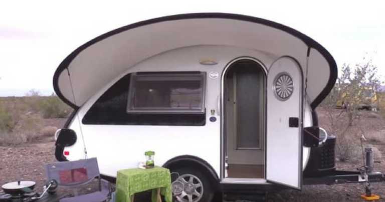 Woman Sells Her House And Gets A Tiny Teardrop Trailer