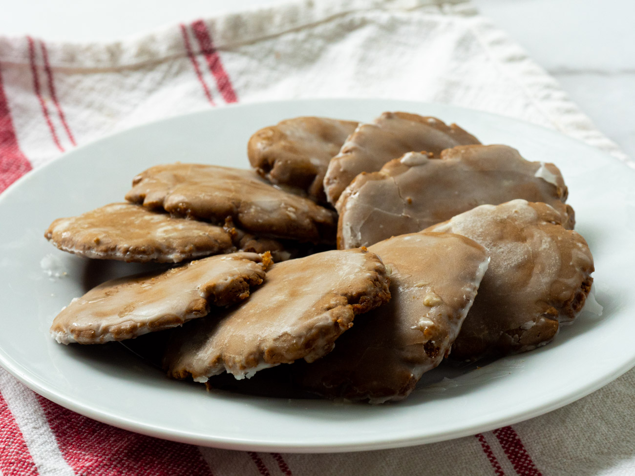 Stone Jar Molasses Cookies