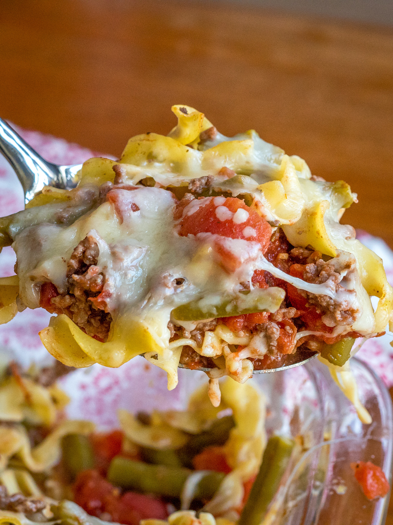 Beefy Egg Noodle Casserole 12 Tomatoes