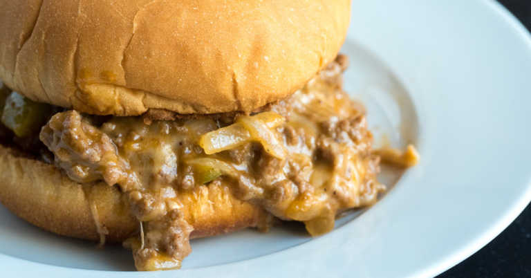 Philly Cheesesteak Sloppy Joes