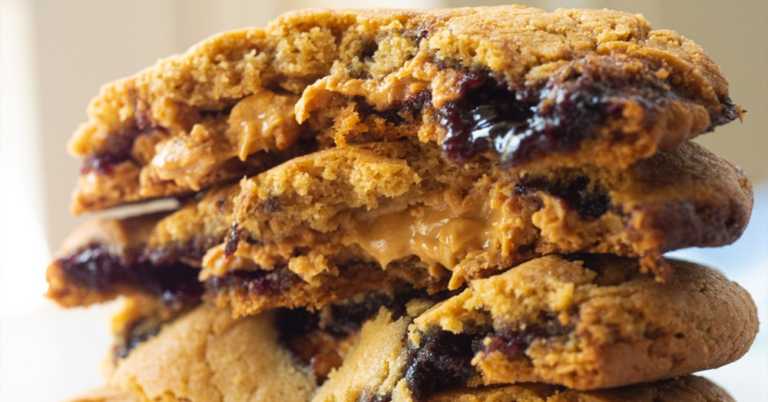 Peanut & Jelly Butter Stuffed Cookies