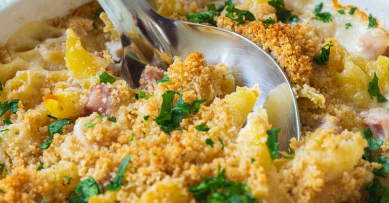 Dump and Bake Chicken Cordon Bleu Casserole