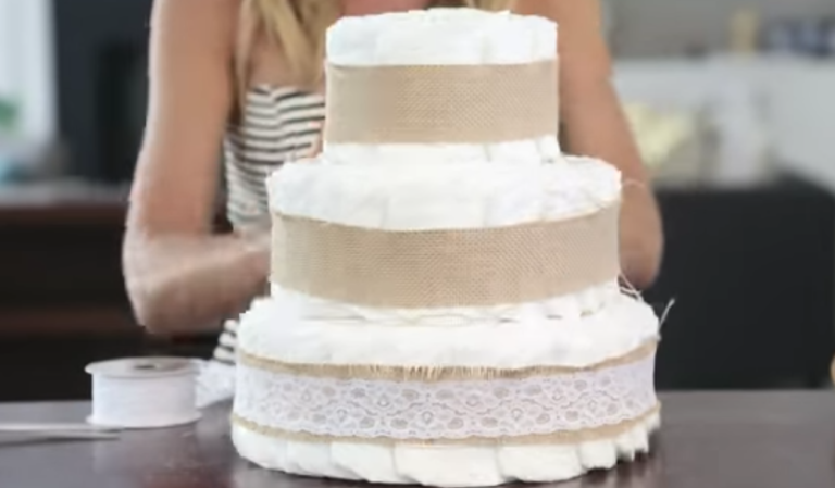 How To Make An Adorable DIY Diaper Cake For A Baby Shower