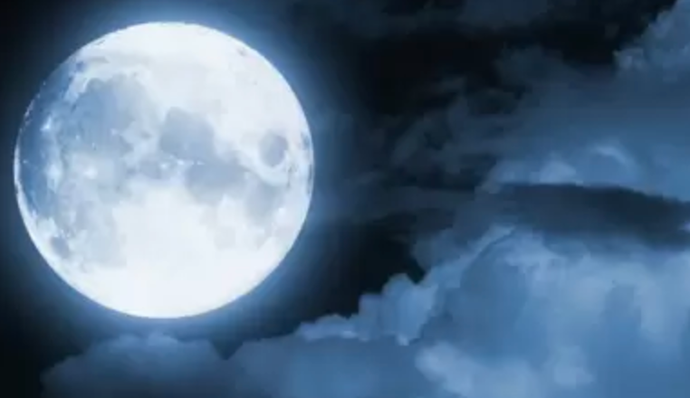 There’s Going To Be A Full Blue Moon On Halloween