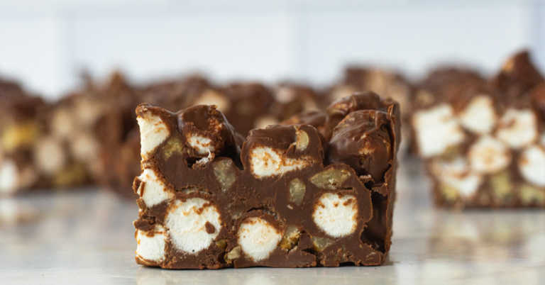 No-Bake Rocky Road Bars