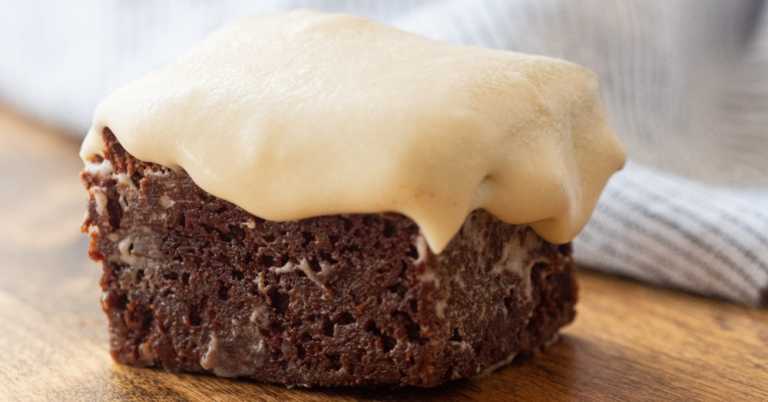 Root Beer Float Brownies