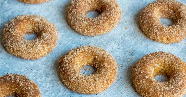 Baked Churro Donuts