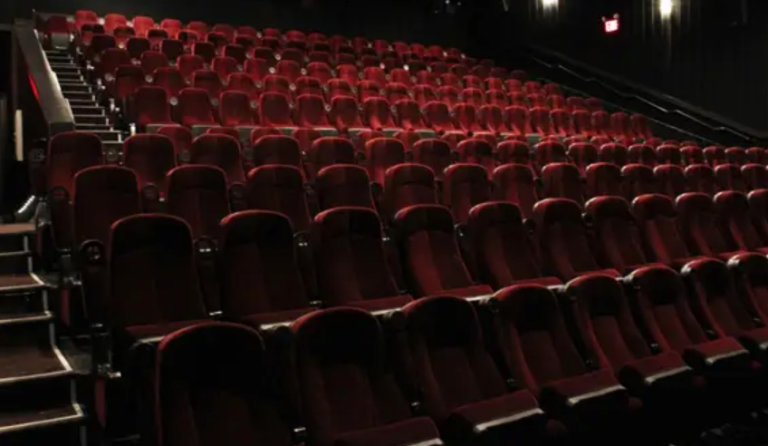You Can Rent An Entire Movie Theater For Just $150