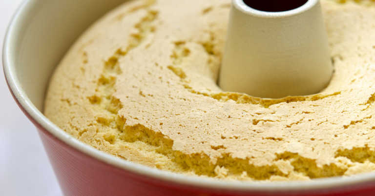 Recipe Tin Project: Gold Sunbeam Cake