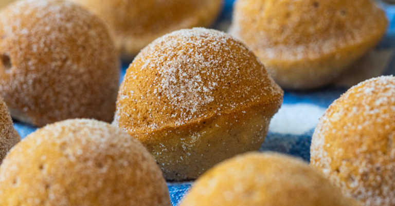Baked Donut Holes