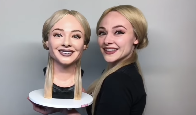 This Baker’s Realistic ‘#Selfie Cake’ Is Creeping Out The Internet