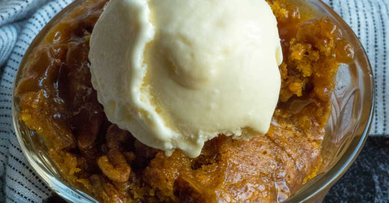 Pumpkin Pecan Cobbler