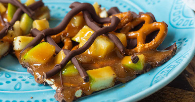 4-Ingredient Caramel Apple Bark