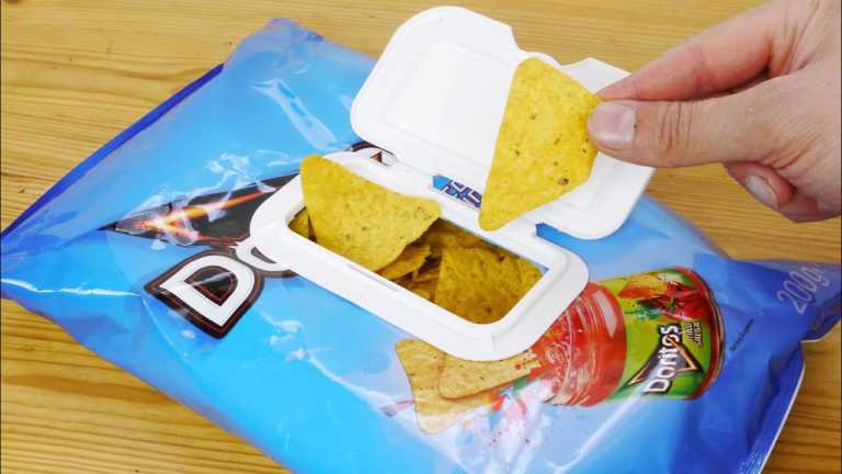Use Leftover Baby Wipe Lids To Reseal Snack Bags
