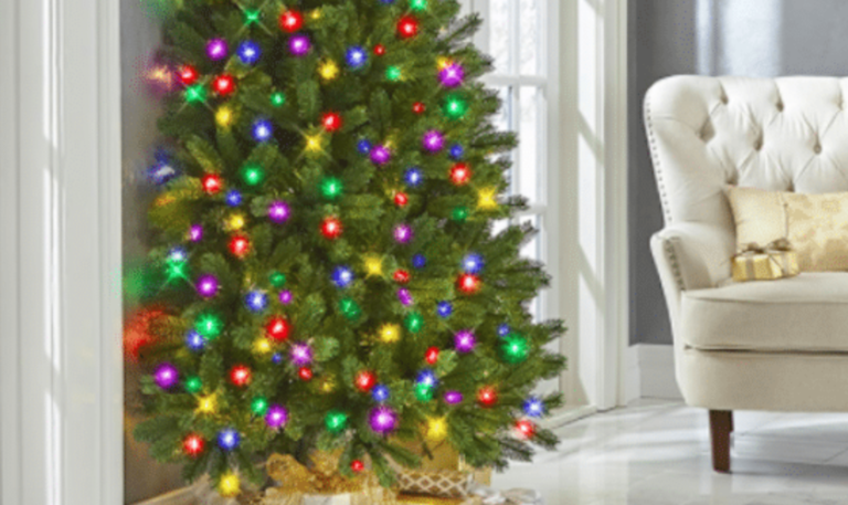 People Are Now Using Half Christmas Trees To Get More Out Of Limited Space