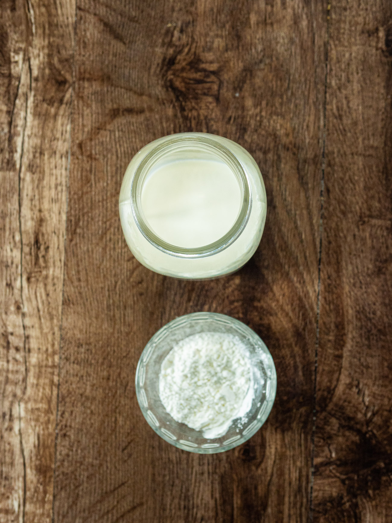 combining milk and cornstarch for Old Fashioned Mapleine Pie