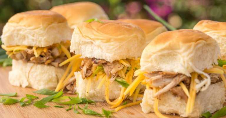 Kalua Pulled Pork Sliders