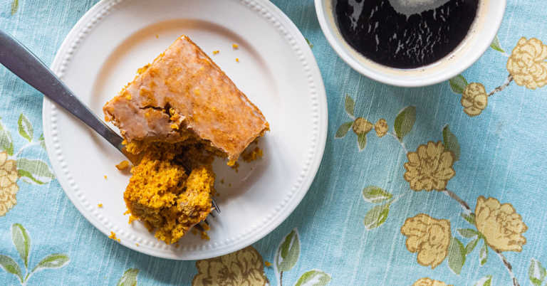Pumpkin Honey Bun Cake