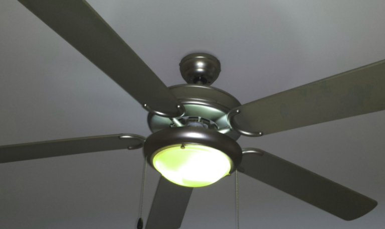 People On TikTok Are Realizing That Ceiling Fans Have Hot And Cold Switches
