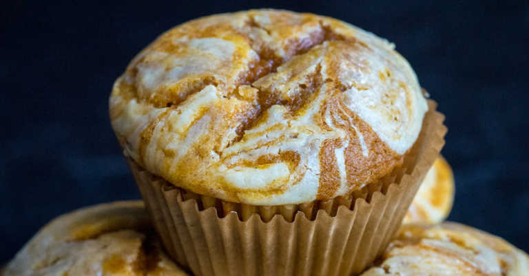 Pumpkin Cream Cheese Swirl Muffins