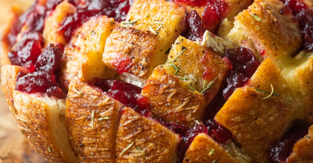 Cranberry Brie Pull-Apart Bread