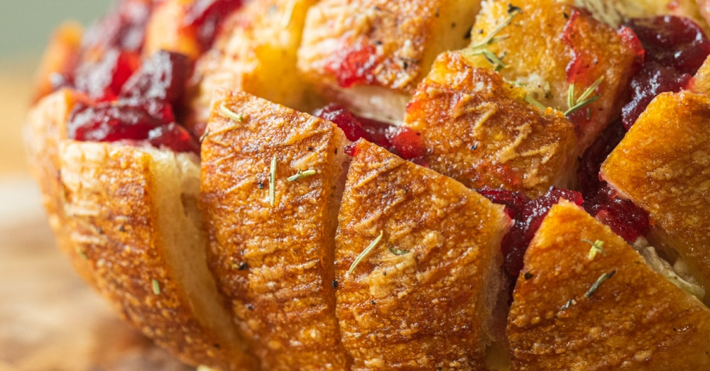 Cranberry Brie Pull-Apart Bread-image