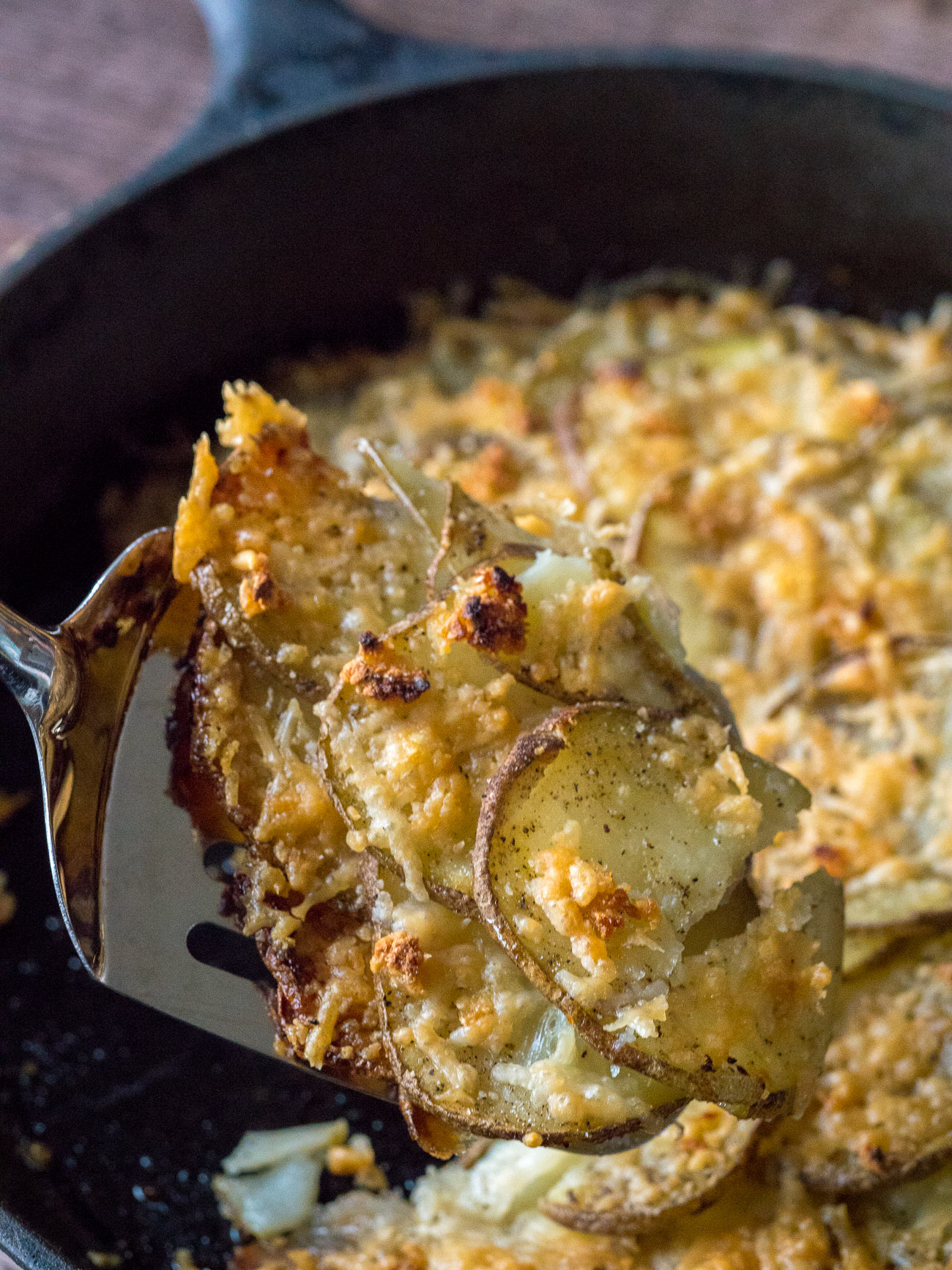 Garlic Skillet Potatoes