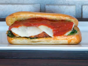 Chicken Parmesan Sandwich | 12 Tomatoes