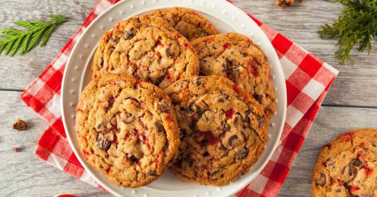 Peppermint Chocolate Chip Cookies